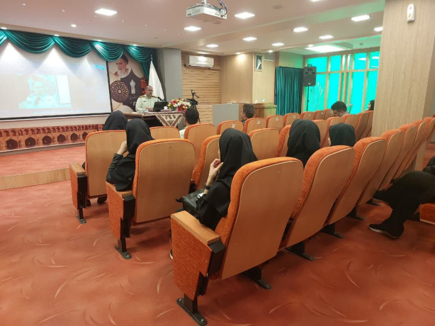 برگزاری کارگاه آموزشی آشنایی با قوانین و مقررات نظام وظیفه در دانشگاه جامع علمی کاربردی استان اصفهان